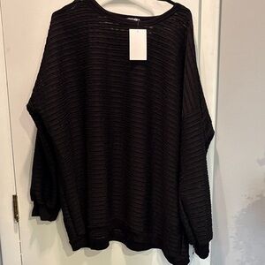 HEIMISH USA Black Ribbed Textured Top